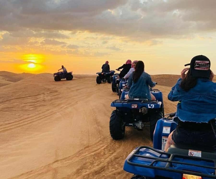 Doha: Desert Safari Experience – Quad Bike, Buggy/Camel Ride - Sandboarding on Qatari dunes: fun, simple, and very photo-friendly