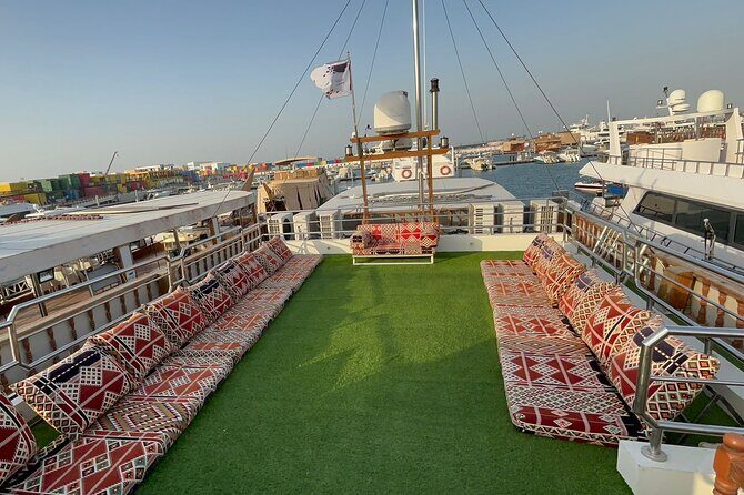 Doha Express City Tour with Dhow Cruise - The Pearl Island stop: luxury planning on reclaimed land
