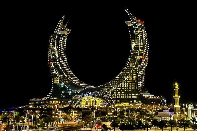 Doha Night/Day/Morning City Tour (4-hours Private Doha City Tour) - The Pearl-Qatar and Lusail Marina: luxury waterfront without the heavy commitment