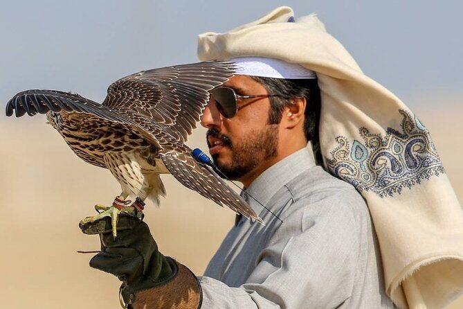 Doha Night Desert Safari Stargazing Dune Drive Camel Ride - Stop 3: The Inland Sea and the surprise of turquoise water