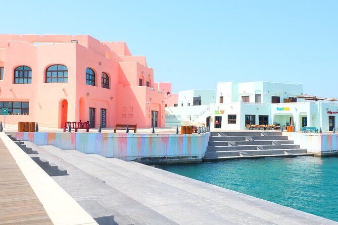 Doha-Private Shopping Tour - Villaggio Mall in Aspire Zone: Venice-inspired design and luxury shopping