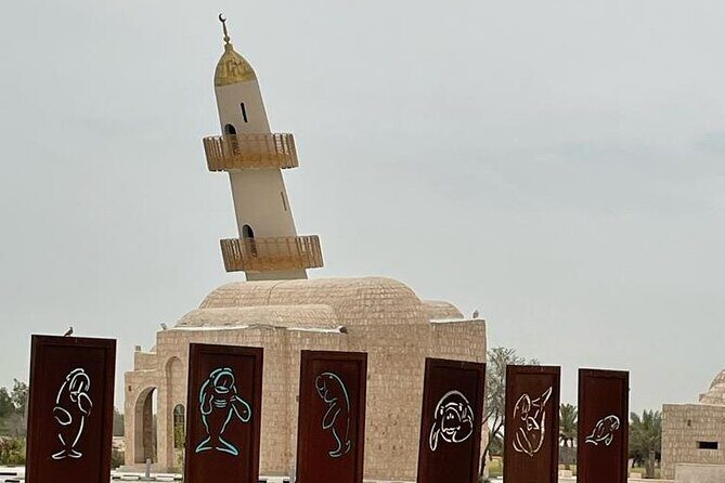 Doha, Qatar: Came Racing Track, Oryx & Sheikh Faisal Museum Tour. - The Arabian Oryx moment: short stop, strong takeaway