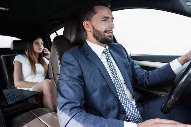 Doha, Qatar : Private Airport Transfer 24/7 - Families and Child Seats: A Small Request That Changes Everything