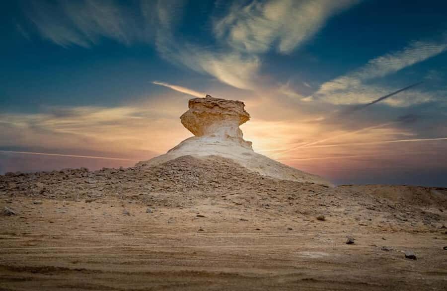 Doha: West Coast Qatar Tour, Sculptures, Camel Racing track - Zekreet: Fort Ruins, Beach Views, and Other-World Rock Forms