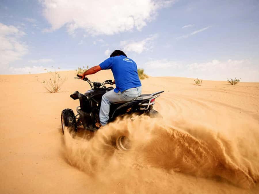 Explore desert Qatar: Off-Road Adventures, dune bashing Tour - Photo Stop on a High Sand Peak: Getting the Desert Shots Right