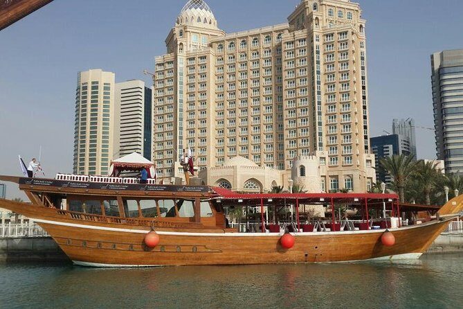 Explore Doha City In 4 hrs - Pearl Island in 20 Minutes: Modern Doha on the Water