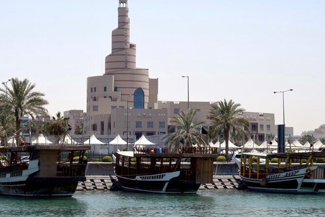 Explore Heart of Qatar Doha City Tour with Professional Guide - Corniche Panoramic Drive: Quick Waterfront Views That Save Your Energy