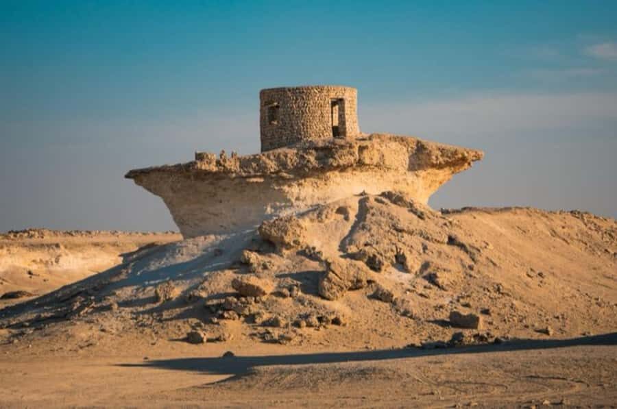 From Doha: Full-Day Tour to Qatar North and West - When the water line reaches Bahrain: Al Shamal on clear days