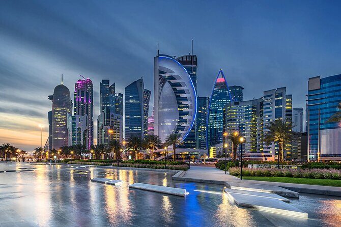 Half Day City Tour for Layover and Transit from Doha Airport - Doha Corniche: a quick bay-front reality check and photo time