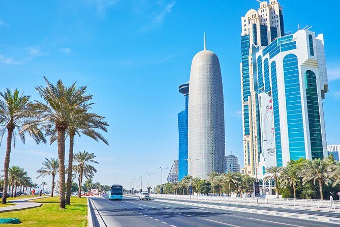 Half Day City Tour for Layover and Transit from Doha Airport - Souq Waqif: spices, small shops, and falcon-shop atmosphere