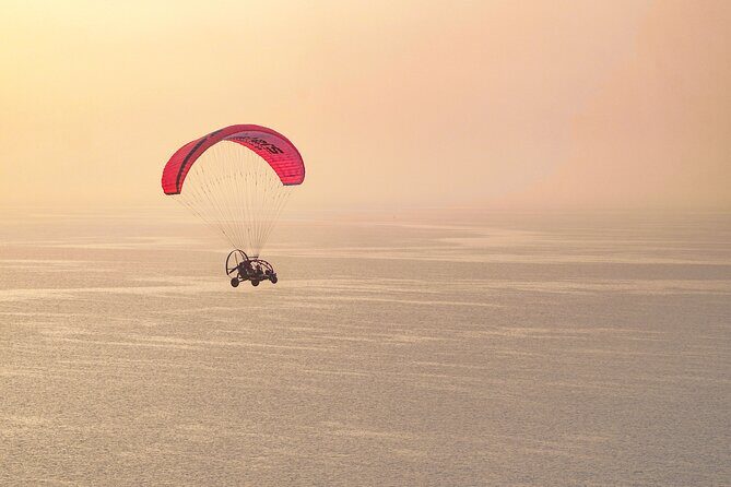 Paratrike Air Tour Doha - Safety and comfort: one passenger, maneuvers, and what you’ll be doing