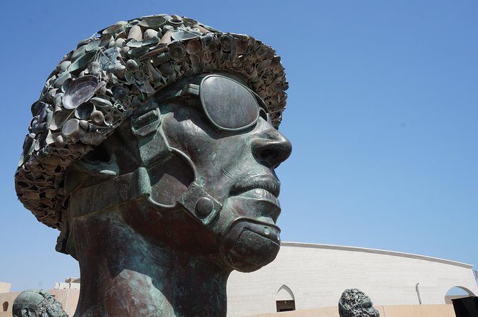 Private Doha Express Tour - The Pearl Island photo stop: what you should look for