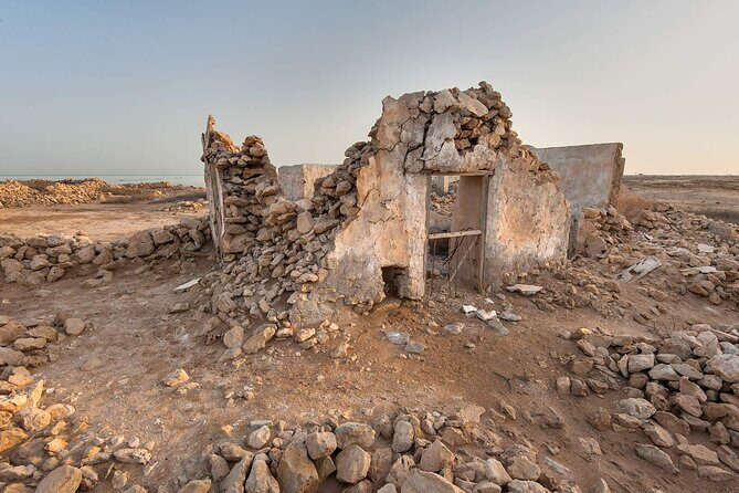 Private Tour in Northern Qatar - Al Zubarah Fort: UNESCO architecture plus a pearl-and-fishing story