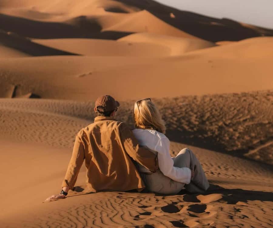 Qatar: Sunset Desert Safari with Camel Ride & Sandboarding - What to bring (and what to wear) for real desert comfort