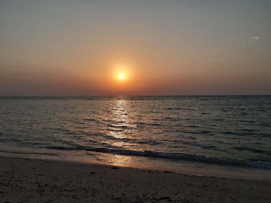 Sunrise : Privare Dune Bashing, Camel Ride & Sandboarding - Guides like Mujahid and Jaed: driving confidence counts